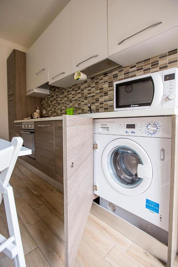 Lorenteggio Studio Apt Milan Extérieur photo