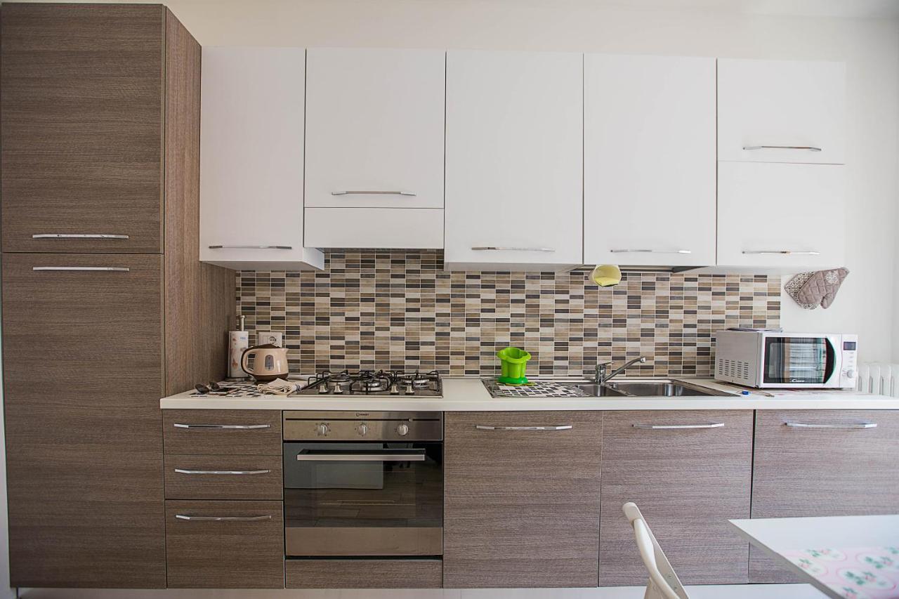 Lorenteggio Studio Apt Milan Extérieur photo